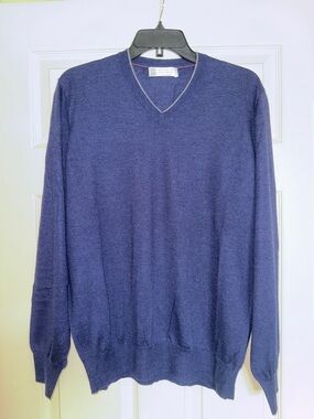 Men’s Brunello Cucinelli Navy V-Neck Cashmere Sweater